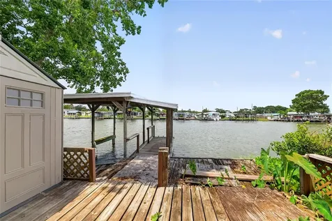 1610 Sunshine Lane Tavares FL 32778