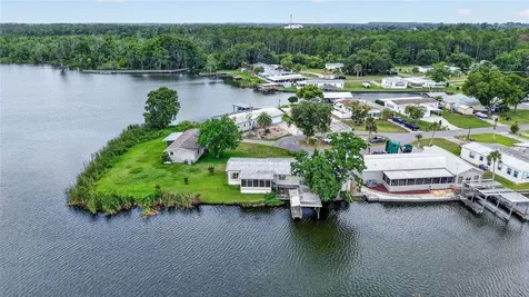 1610 Sunshine Lane Tavares FL 32778