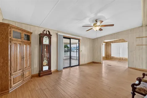 1610 Sunshine Lane Tavares FL 32778