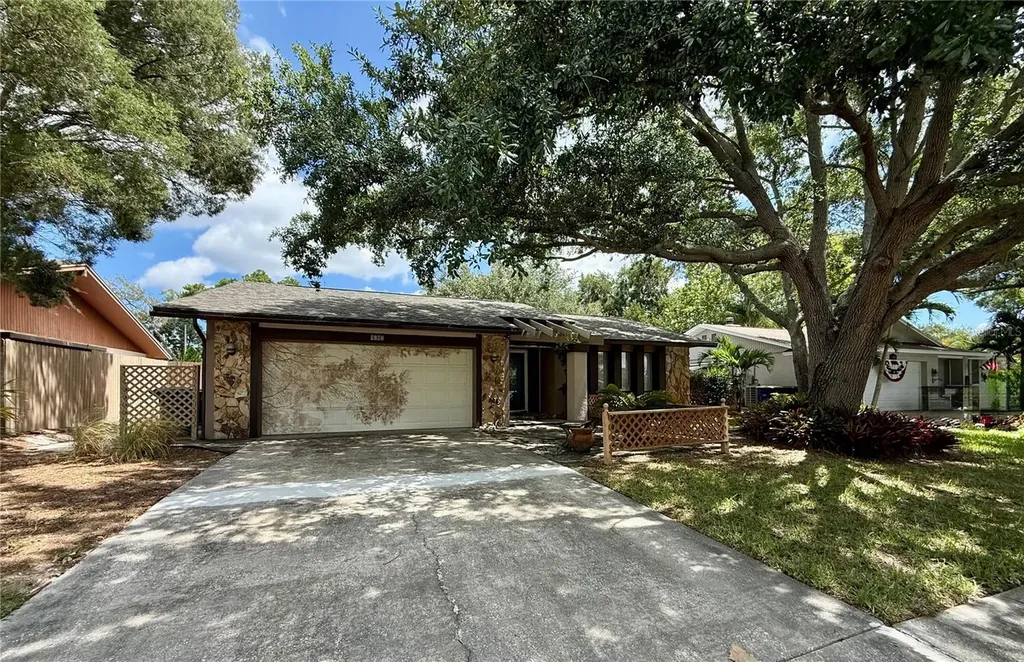 3162 Bordeaux Lane Clearwater FL 33759