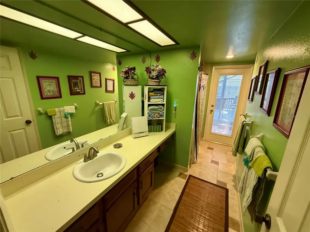 3162 Bordeaux Lane Clearwater FL 33759