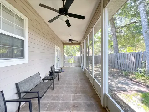 9048 SW 76th Avenue Gainesville FL 32608