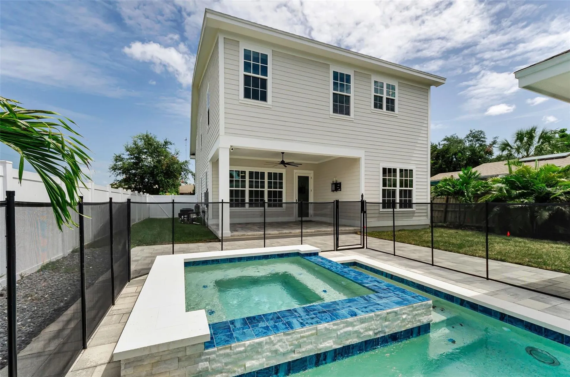 2550 Dartmouth Avenue N St Petersburg FL 33713