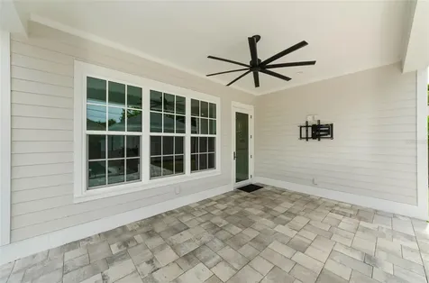 2550 Dartmouth Avenue N St Petersburg FL 33713