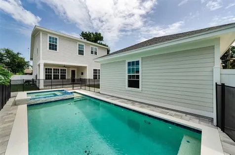 2550 Dartmouth Avenue N St Petersburg FL 33713