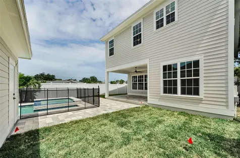 2550 Dartmouth Avenue N St Petersburg FL 33713