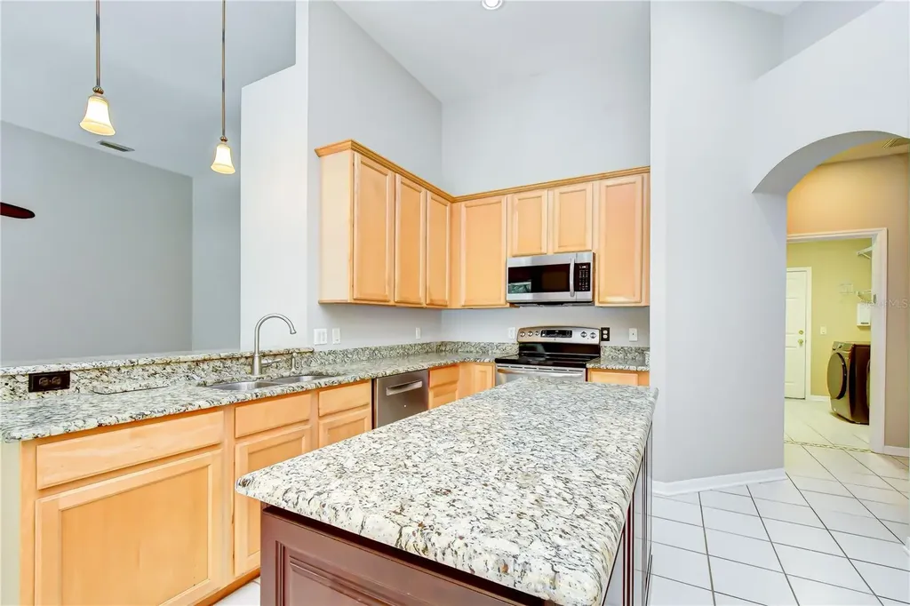 3512 Cordgrass Drive Valrico FL 33596