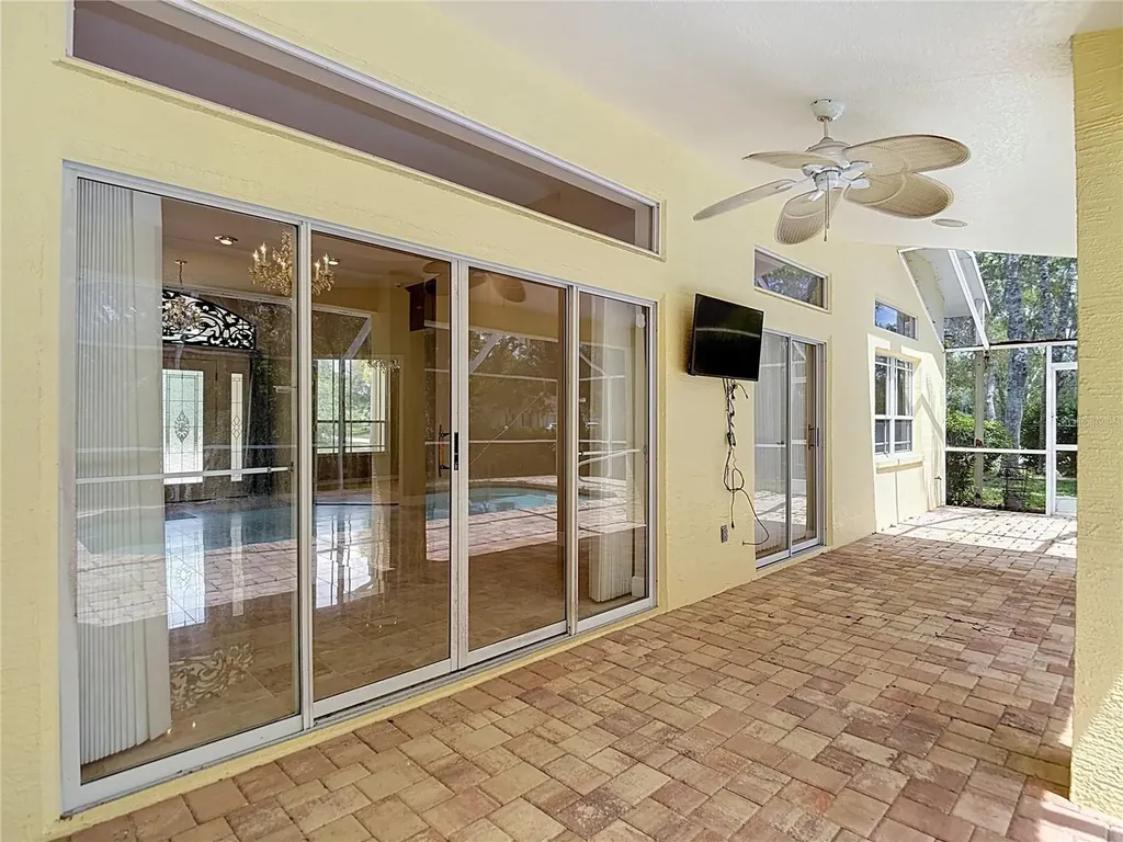 9433 Wilderness Trail Weeki Wachee FL 34613