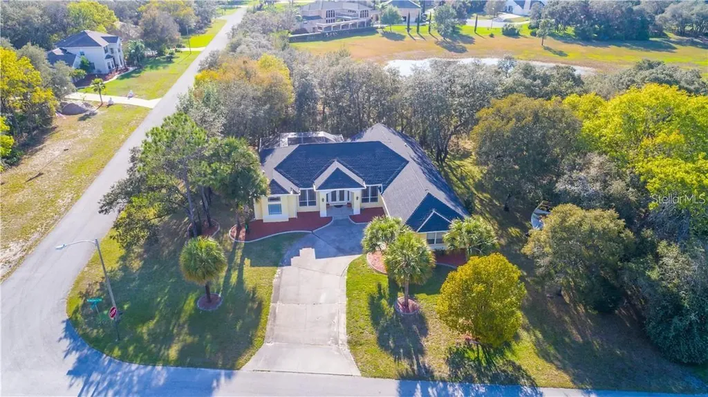 9433 Wilderness Trail Weeki Wachee FL 34613