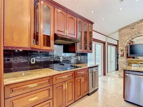 9433 Wilderness Trail Weeki Wachee FL 34613