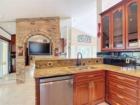 9433 Wilderness Trail Weeki Wachee FL 34613