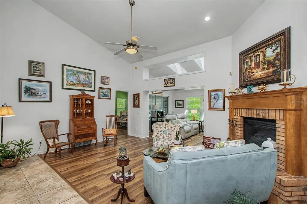 9726 SW 192nd Court Road Dunnellon FL 34432