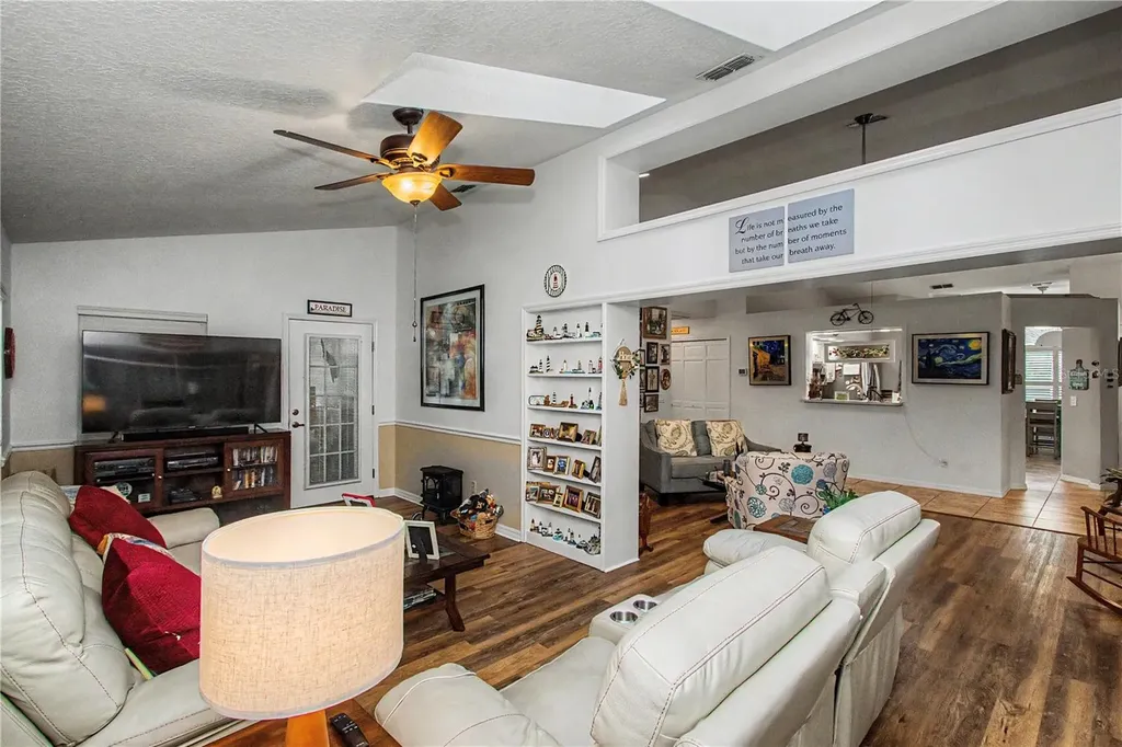 9726 SW 192nd Court Road Dunnellon FL 34432