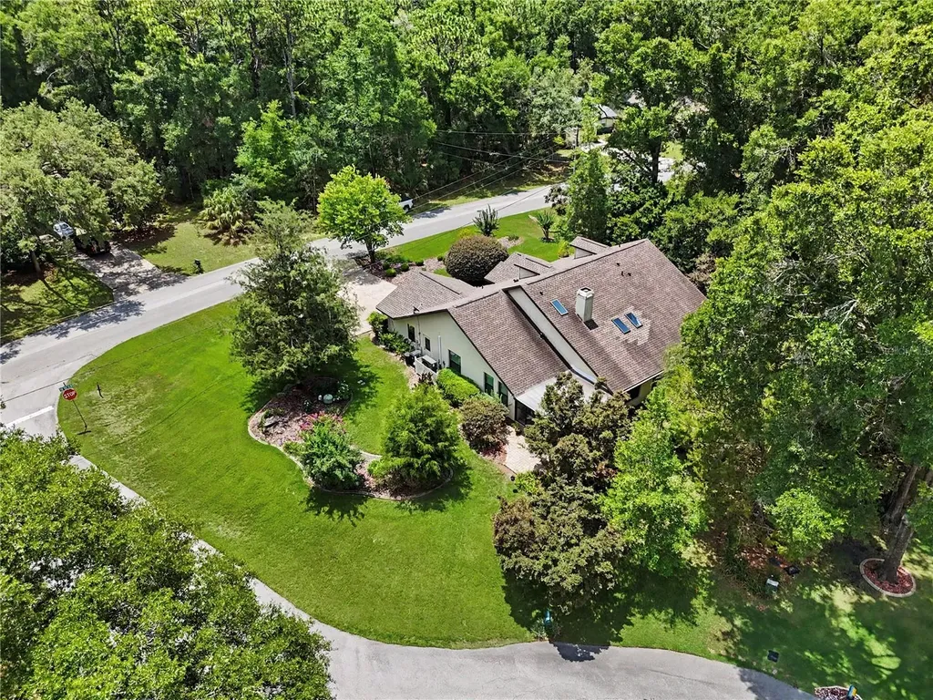 9726 SW 192nd Court Road Dunnellon FL 34432