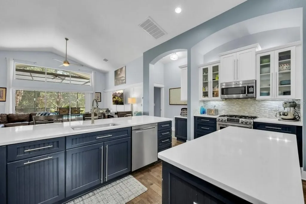 15531 Starling Crossing Drive Lithia FL 33547