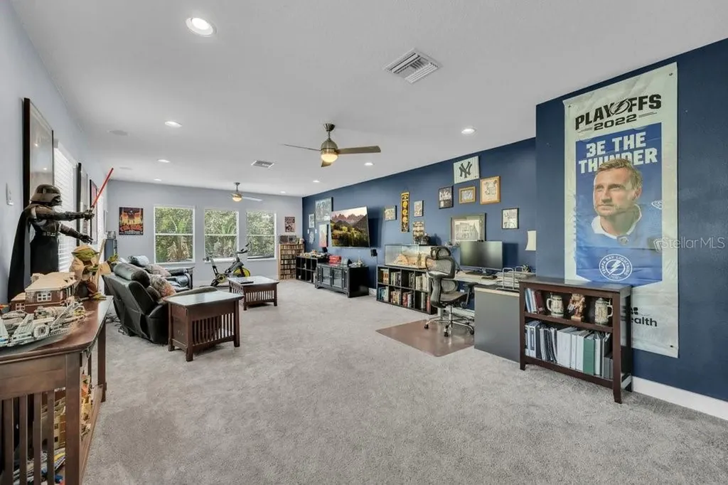 15531 Starling Crossing Drive Lithia FL 33547