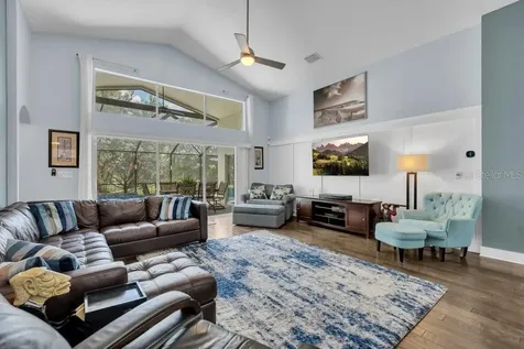 15531 Starling Crossing Drive Lithia FL 33547