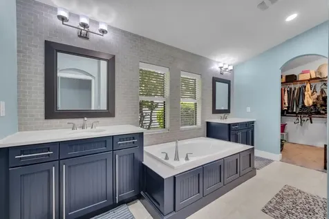15531 Starling Crossing Drive Lithia FL 33547