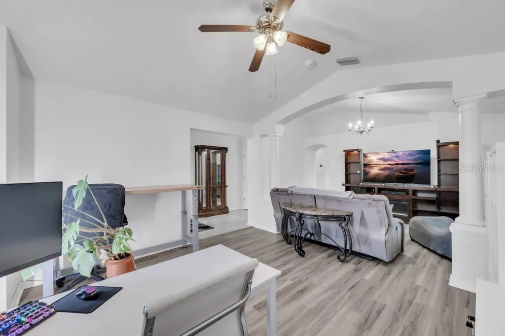 15424 Osprey Glen Drive Lithia FL 33547