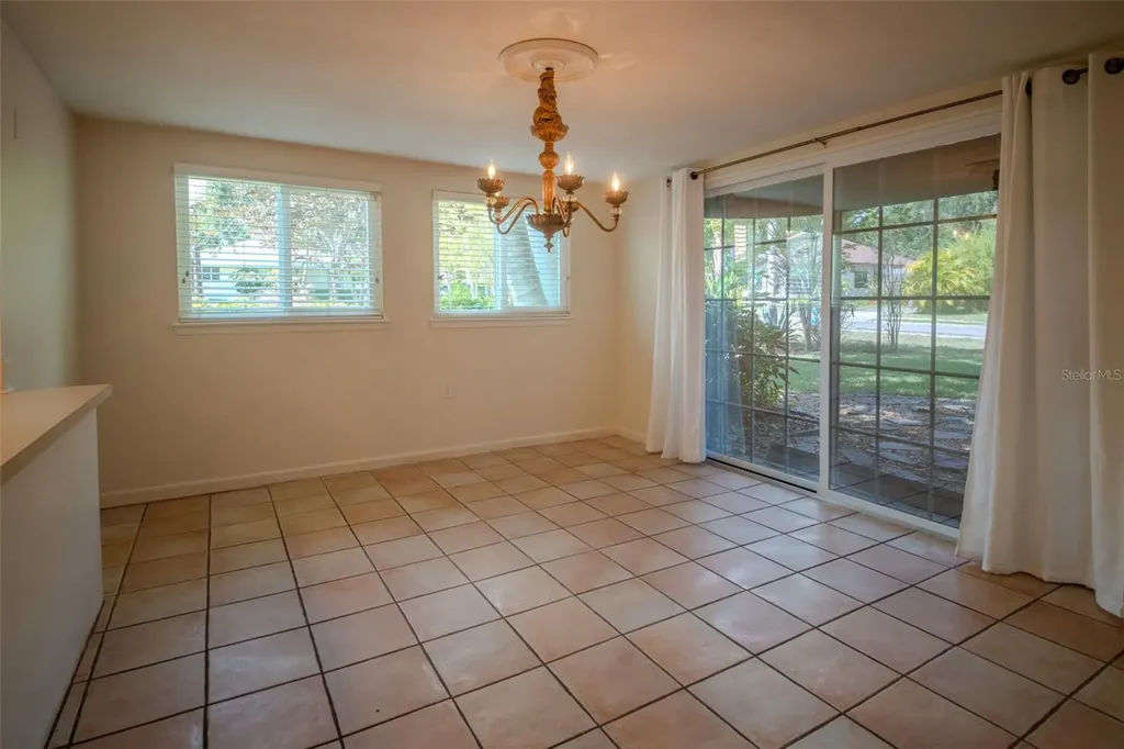 219 24 Street W Bradenton FL 34205
