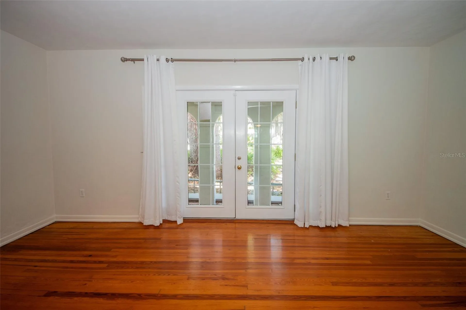 219 24 Street W Bradenton FL 34205