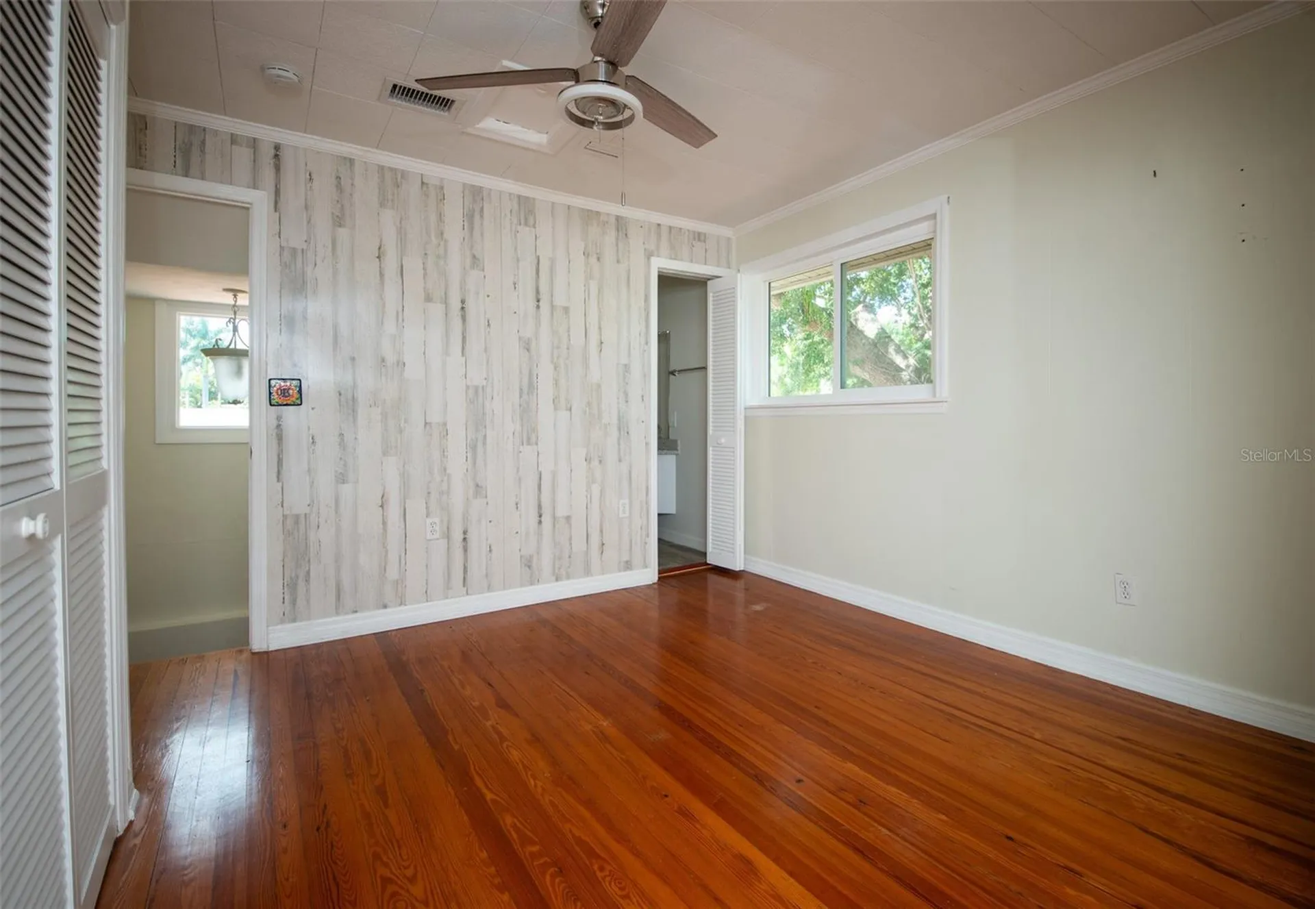 219 24 Street W Bradenton FL 34205
