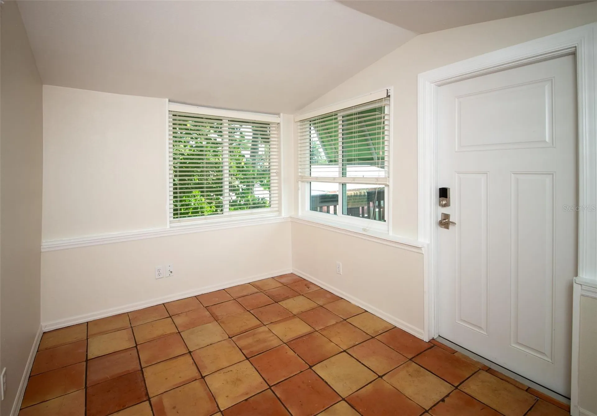 219 24 Street W Bradenton FL 34205