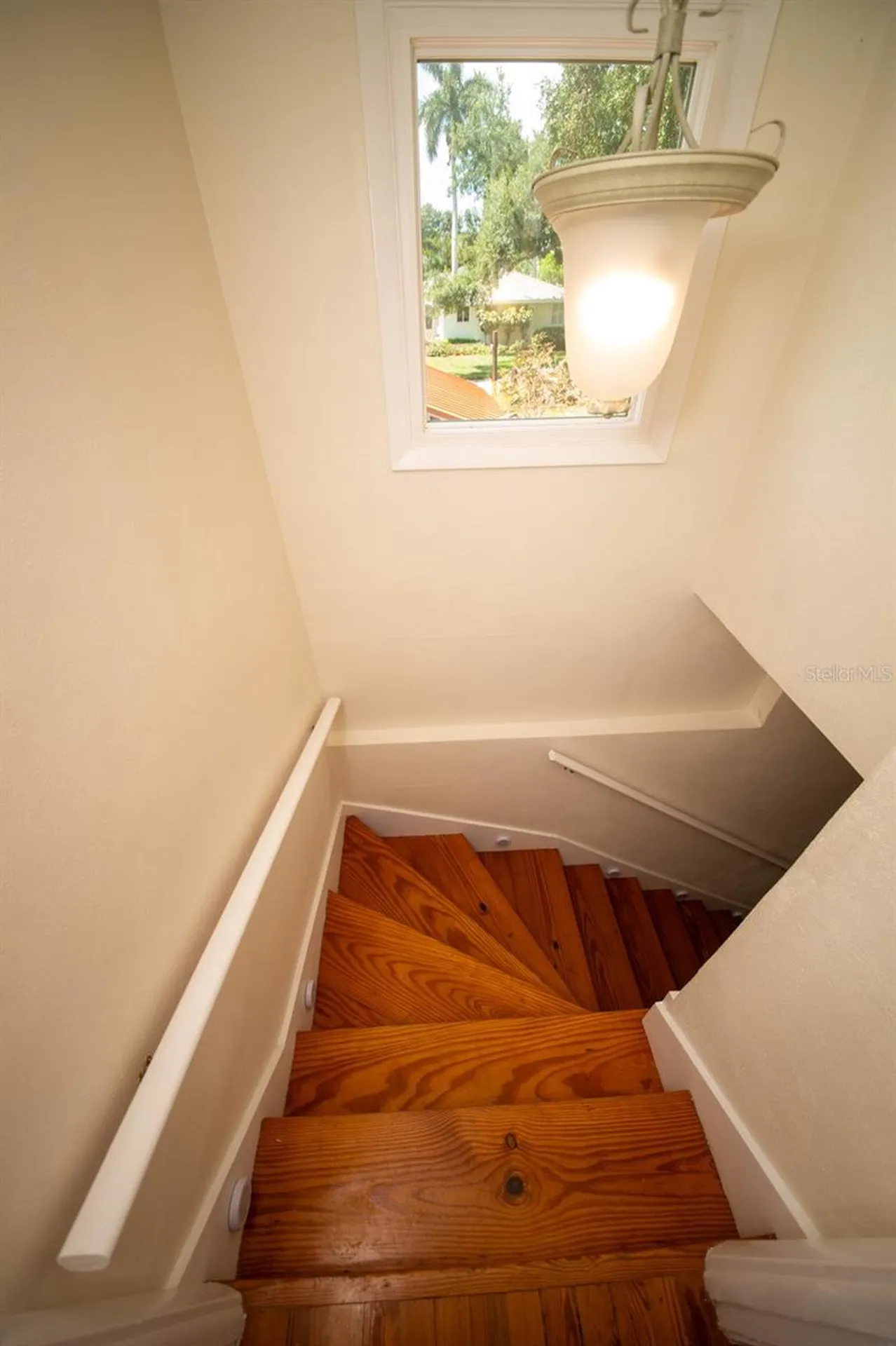 219 24 Street W Bradenton FL 34205