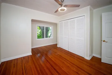 219 24 Street W Bradenton FL 34205
