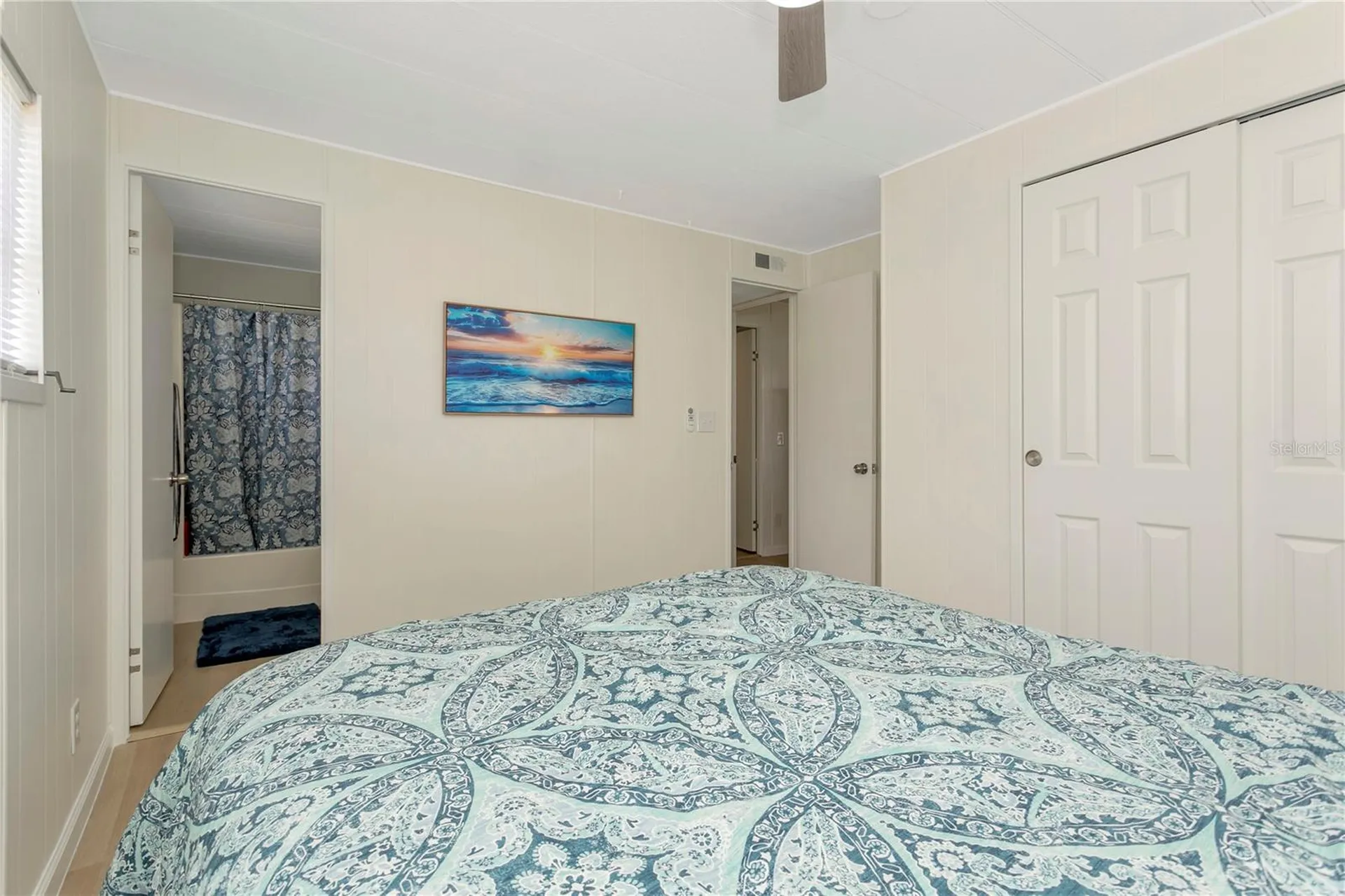 115 White Oak Way Sarasota FL 34237