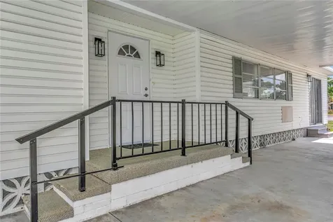 115 White Oak Way Sarasota FL 34237