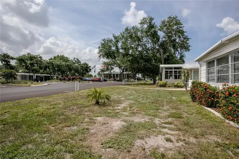115 White Oak Way Sarasota FL 34237