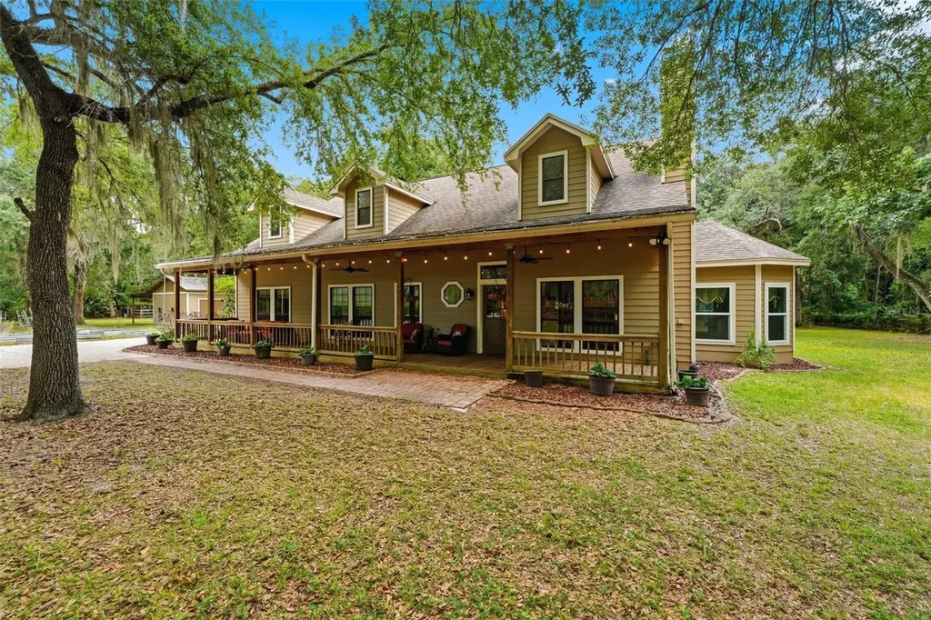 381 N Jungle Road Geneva FL 32732