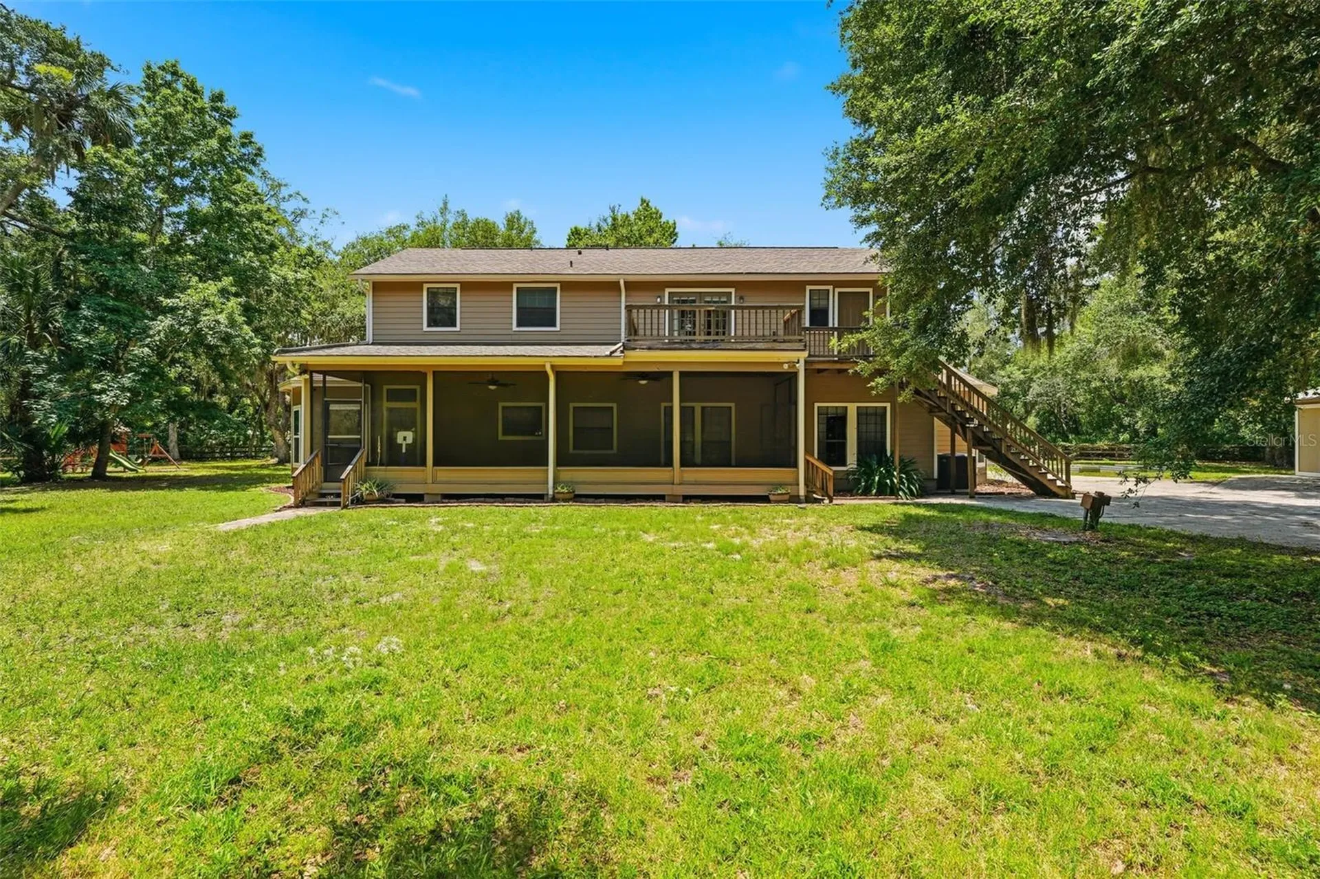 381 N Jungle Road Geneva FL 32732
