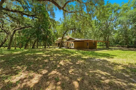 381 N Jungle Road Geneva FL 32732