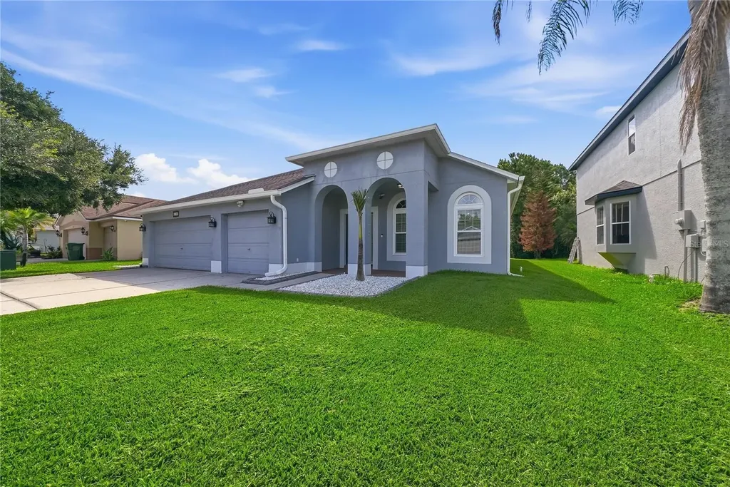 5150 Villagebrook Drive Wesley Chapel FL 33544