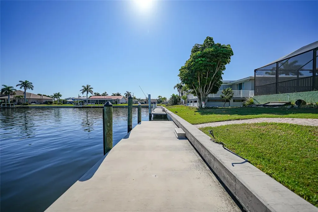 2750 Aqua Court Punta Gorda FL 33950