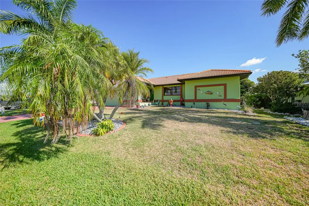 2750 Aqua Court Punta Gorda FL 33950