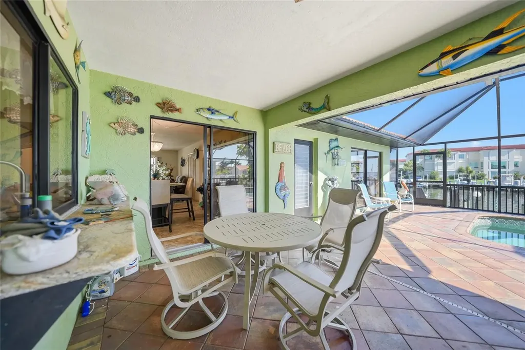 2750 Aqua Court Punta Gorda FL 33950