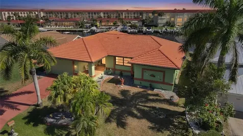 2750 Aqua Court Punta Gorda FL 33950