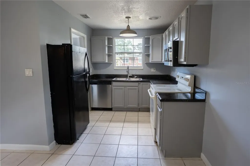 711 Mason Street Brandon FL 33511