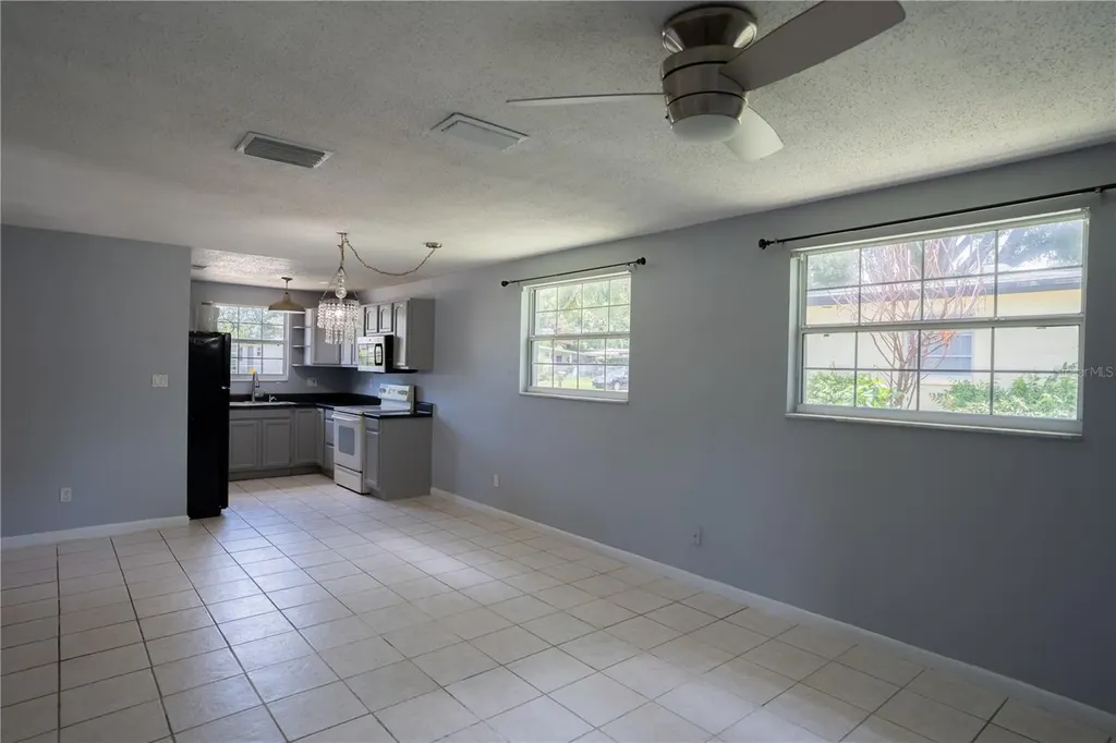 711 Mason Street Brandon FL 33511