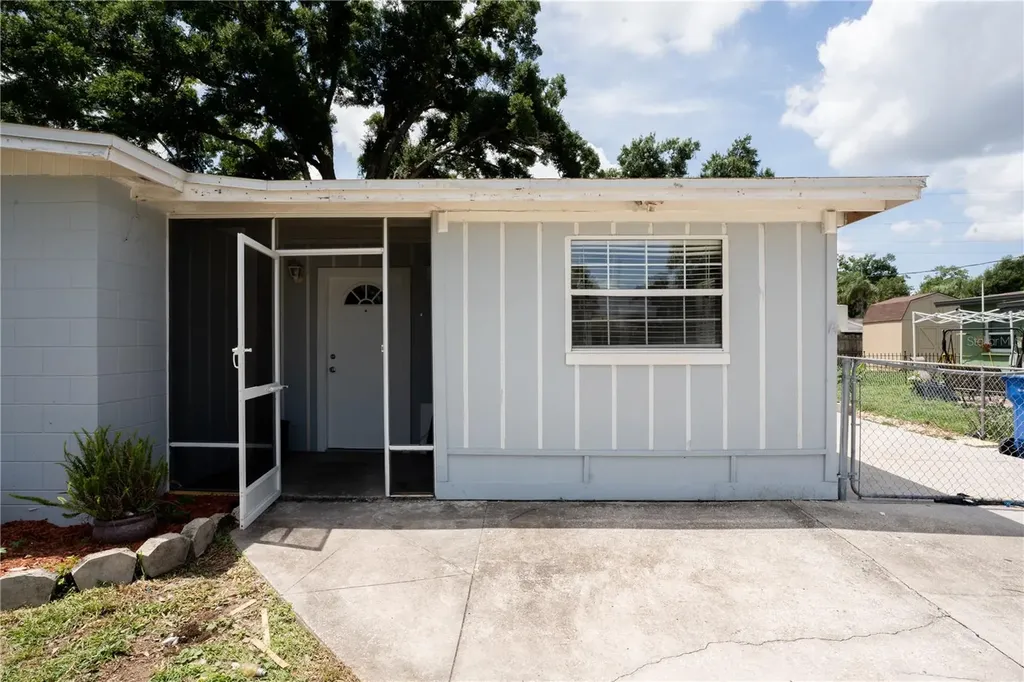 711 Mason Street Brandon FL 33511