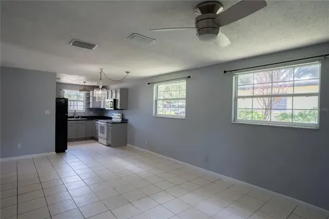 711 Mason Street Brandon FL 33511