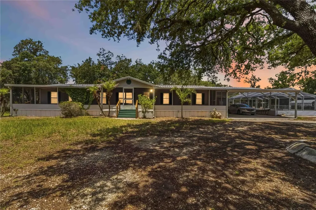 12104 Woodside Drive Riverview FL 33579