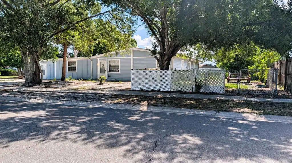 5350 Castleman Drive Sarasota FL 34232