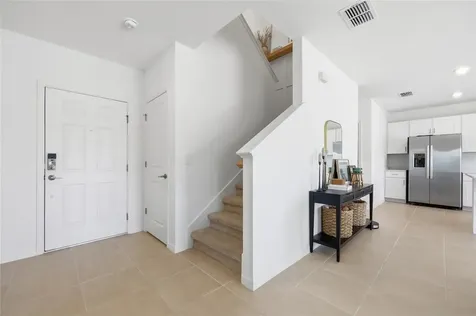 1017 Calico Pointe Circle Groveland FL 34736