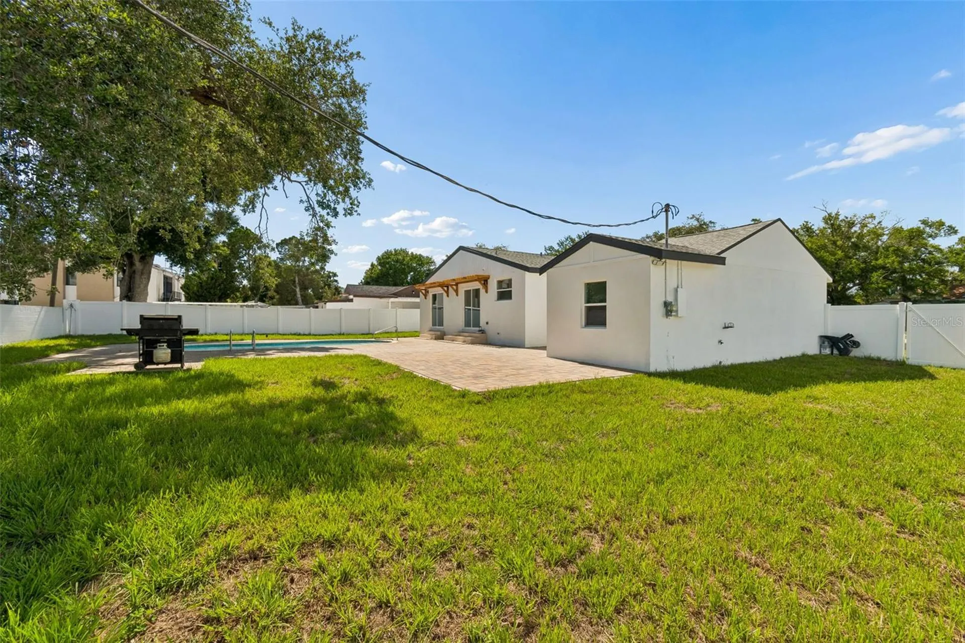 2102 W Ferris Avenue Tampa FL 33603