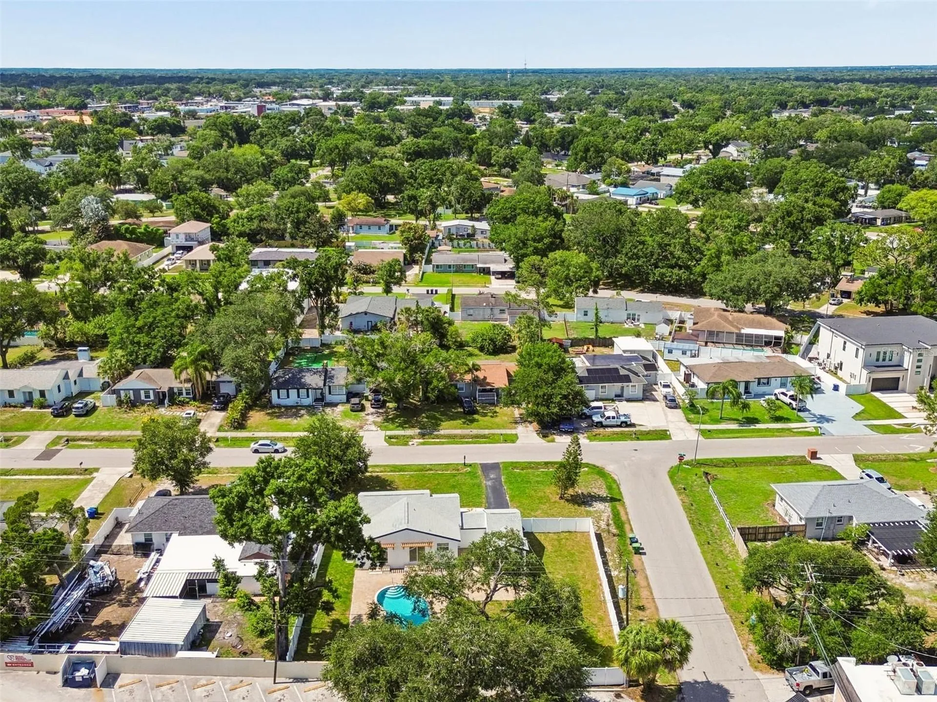 2102 W Ferris Avenue Tampa FL 33603