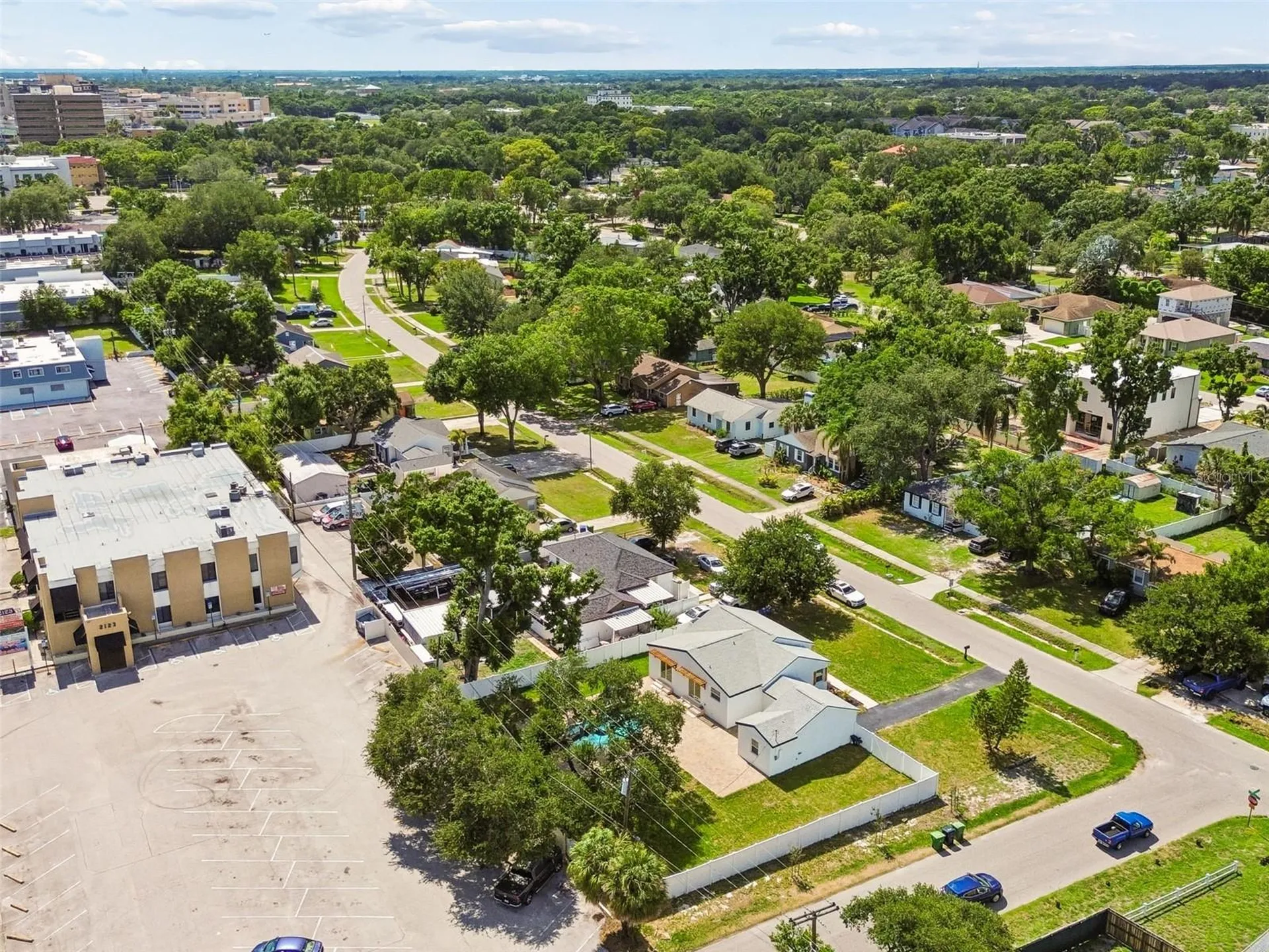 2102 W Ferris Avenue Tampa FL 33603